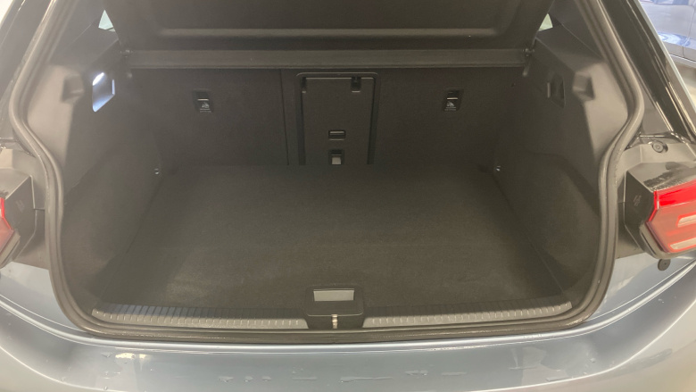 Volkswagen ID.3 107KW Family Pro 58kWh 5dr Auto Electric Hatchback